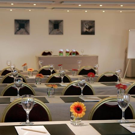 Poseidon Athens Hotel ภายนอก รูปภาพ