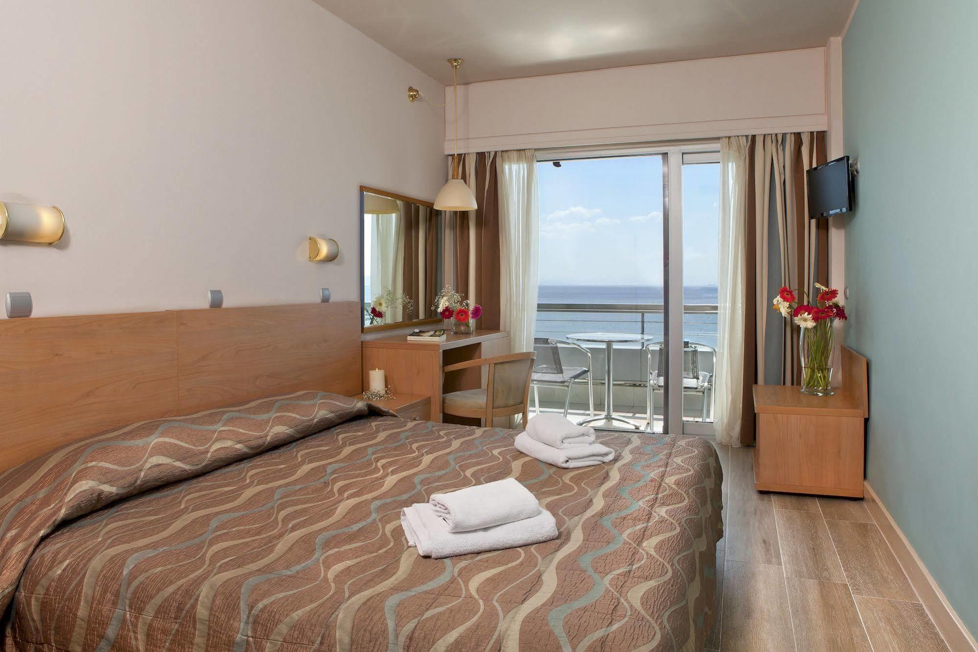 Poseidon Athens Hotel ภายนอก รูปภาพ
